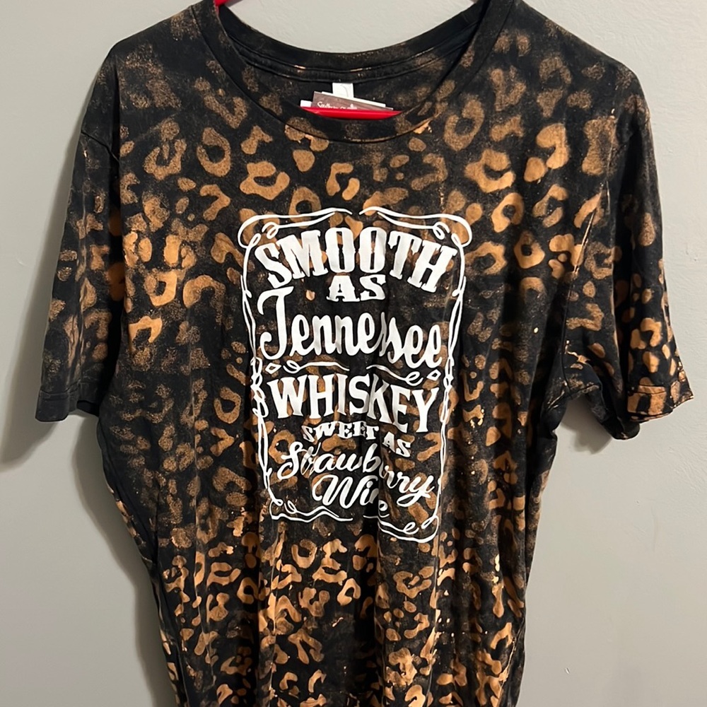 NWT Tennessee Whiskey Leopard tee